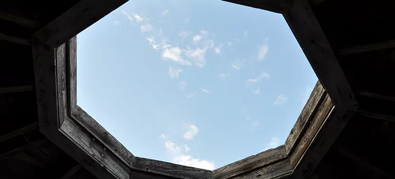 Octagon Window Installation Contractors in North Vancouver, British Columbia